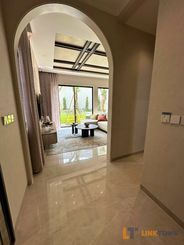 Linktown Dovia At Ladoria